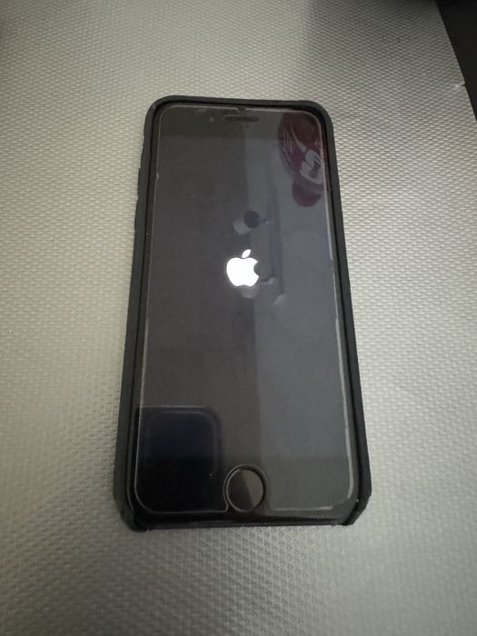 Iphone SE 2022 apple