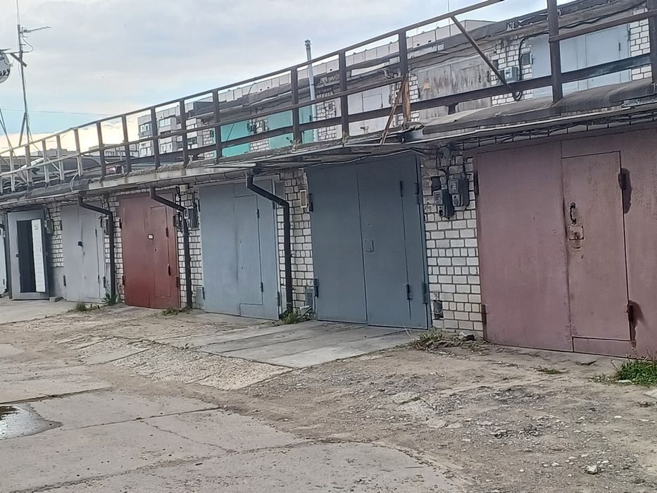 Продам гараж 4мкр.л/б.кооператив Левобережный 2. 9000$