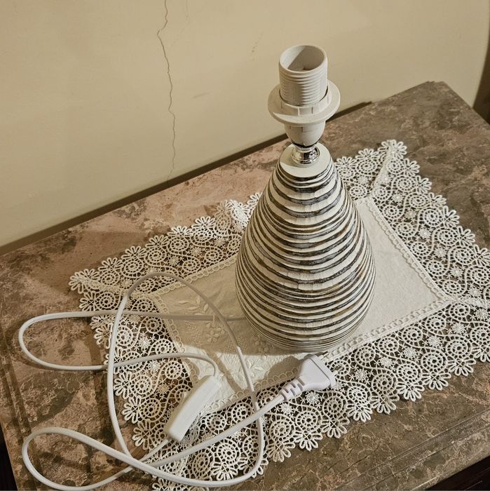 Conjunto três candeeiros de mesa (entrega em mão)