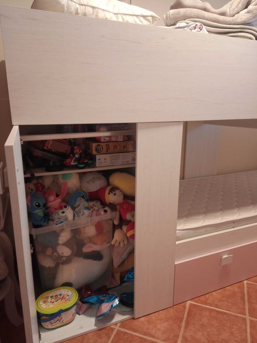 Beliche como novo branco e rosa