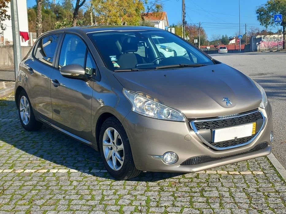 peugeot 208 1.2 ler texto