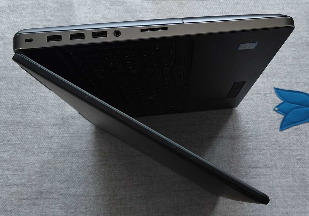 Dell Precision 7520