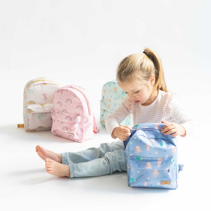 Mochila infantil impermeável