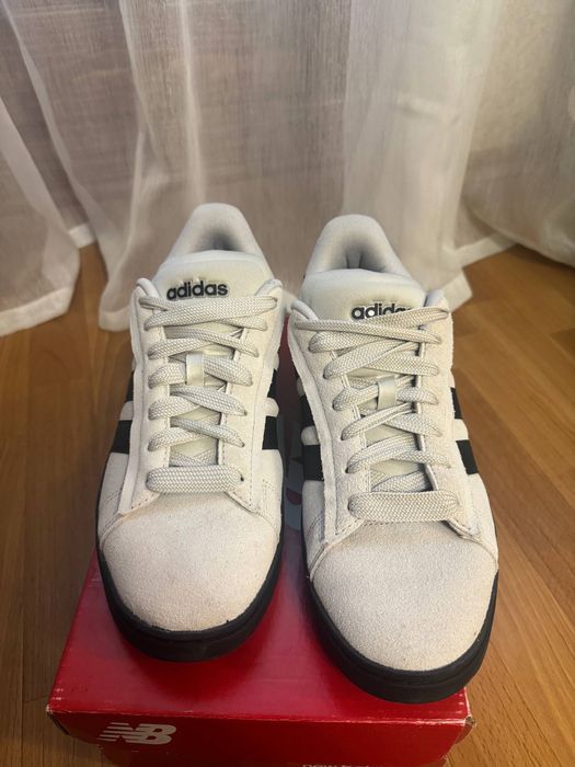 Чоловічі кросівки адідас