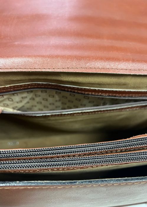 Pasta de executivo em pele (vintage)