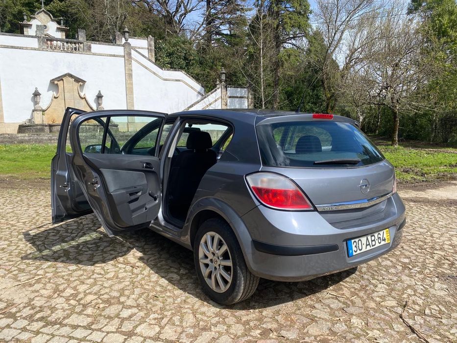 Opel astra H 1.3