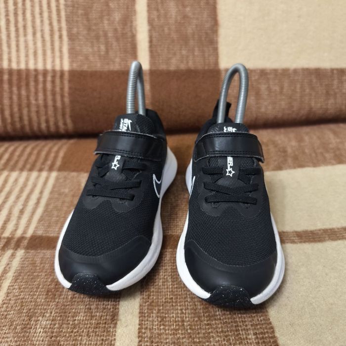 Оригінальні дитячі спортивні кросівки Nike на липучці для хлопчика 29р