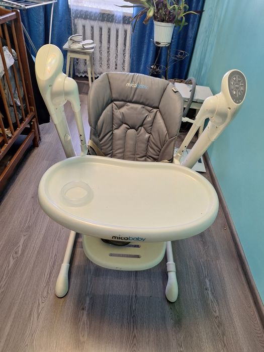 Крісло-качалка для немовлят