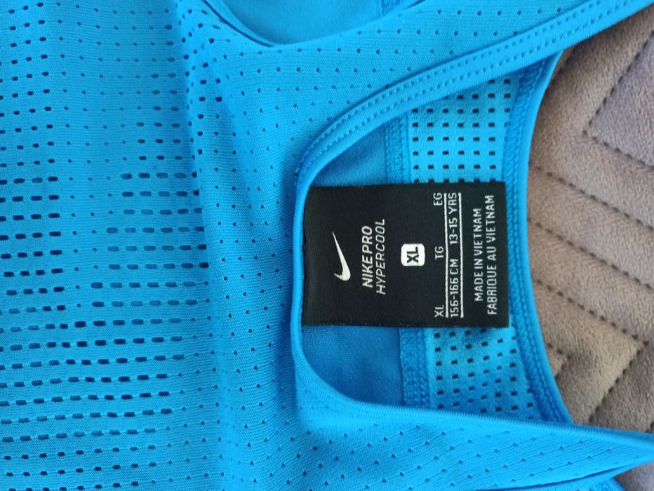 Koszulka Nike nowa 165 cm XS