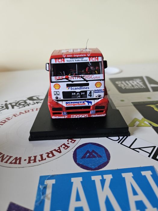 Camião para pista SCX da competição FIA