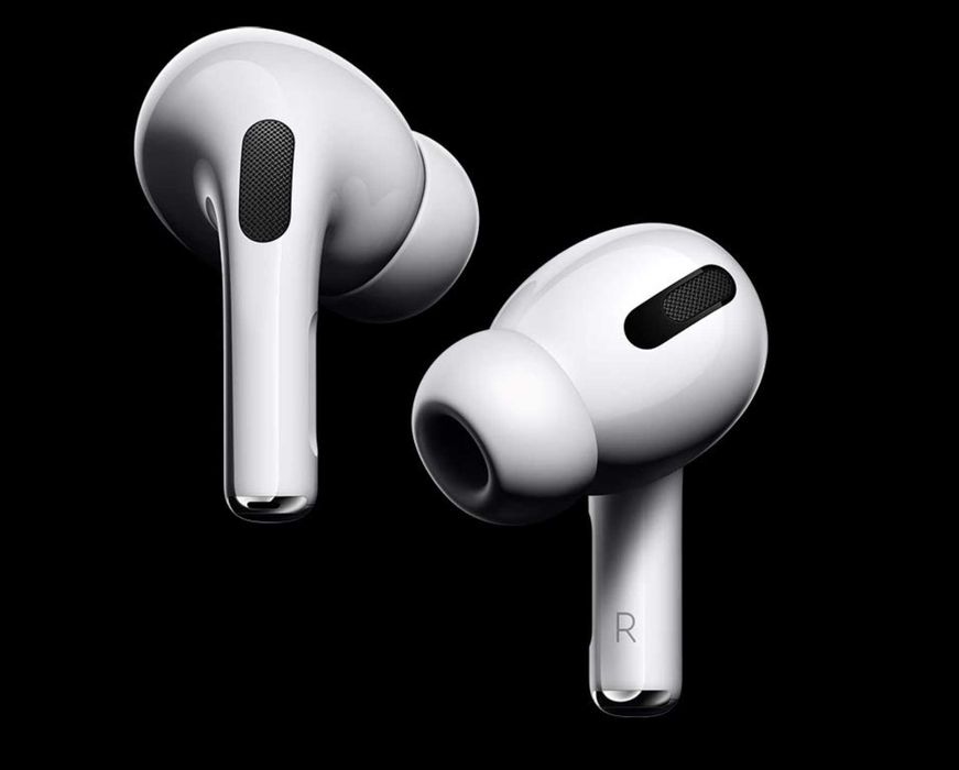 Apple AirPods Pro with Wireless MagSafe Charging Case