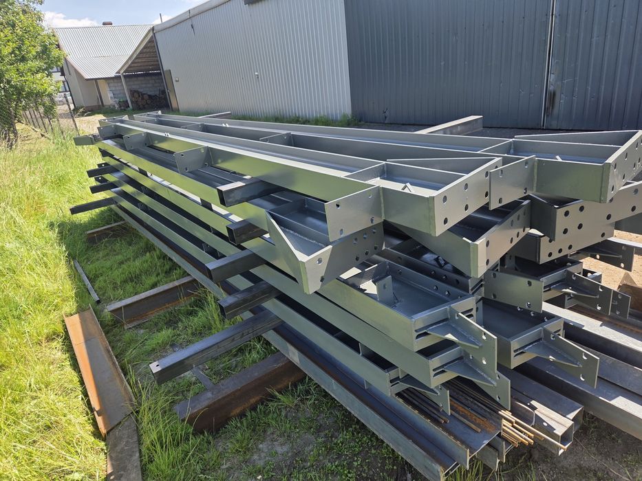 Konstrukcja ramy hali 11 x 20 x 5m