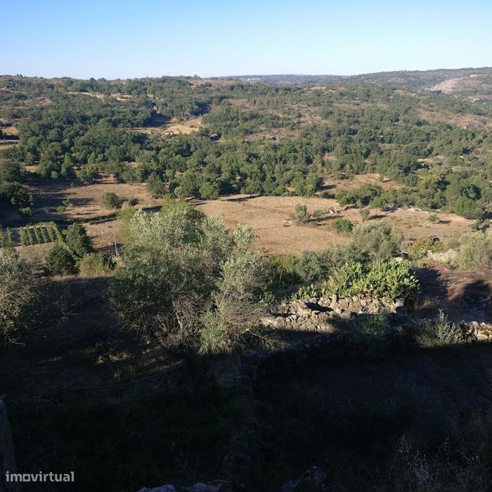 Casa para reabilitar - vista panorâmica - Castelo Bom - Zona ARU