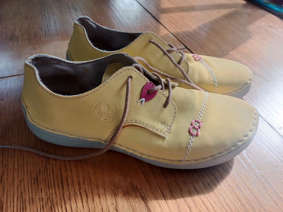 Buty skórzane Rieker 38