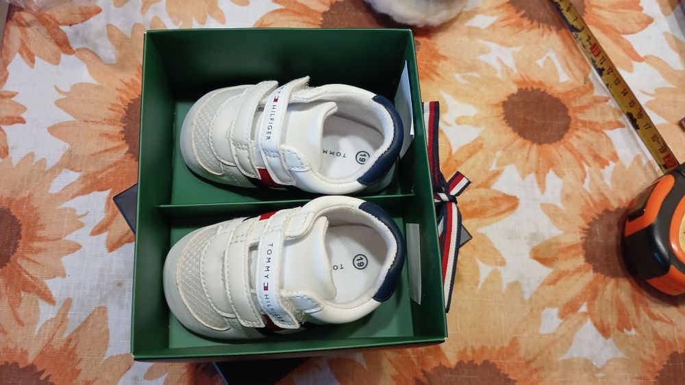 Кроссовки Тоmmy Hilfiger р.19