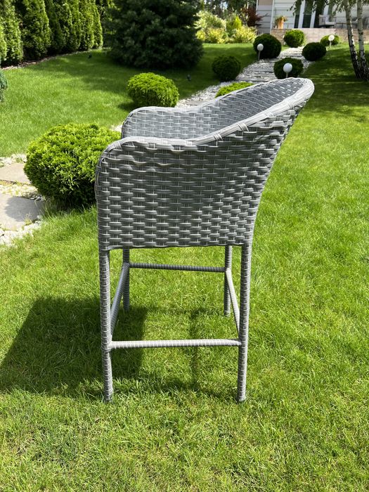 Барные стулья для террасы , беседки .