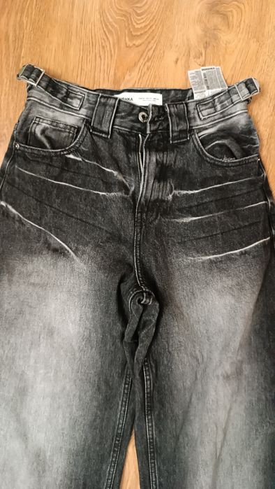 Spodnie Bershka baggi 34