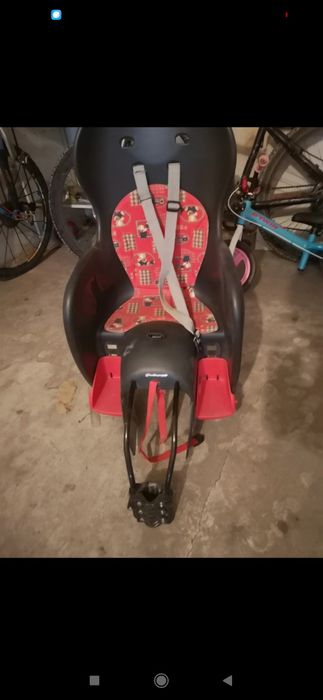 Cadeira para atrelar na bicicleta