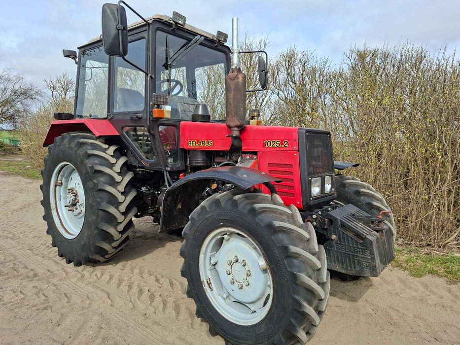 Ciągnik rolniczy Belarus 1025.2, MTZ 820