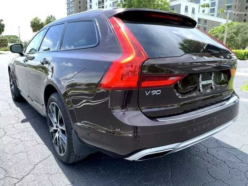 2017 Volvo V90 T6 AWD