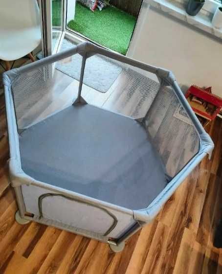 Манеж дитячий сірий круглий