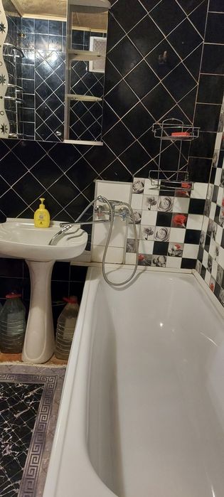 Двух комнатная квартира с кондиционером и всеми удобствами