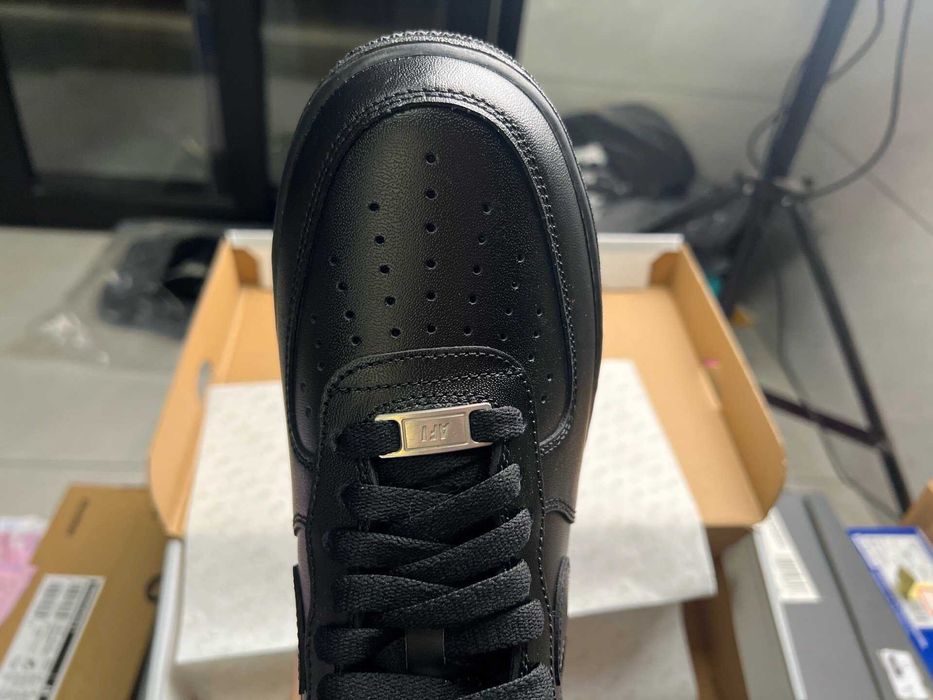 Nike Air Force 1 Low Czarny  43