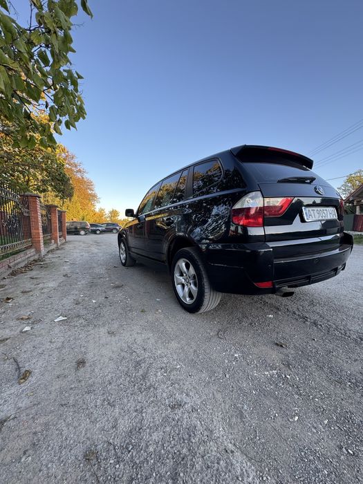 BMW X3 E83     2.0d    Повний привід xDrive