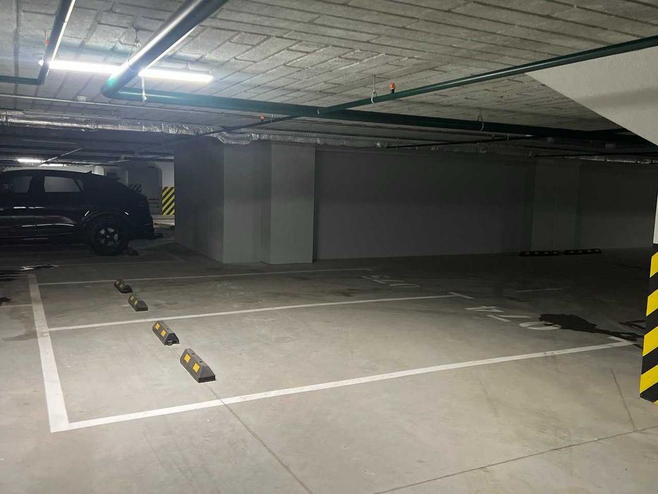 Оренда паркінг ЖК White Lines 18 м2