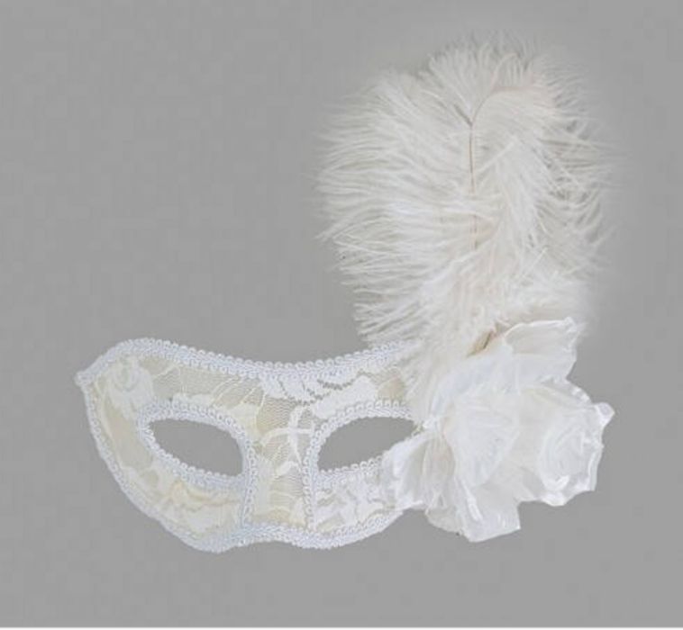 Продам гипюрову карнавальную маску