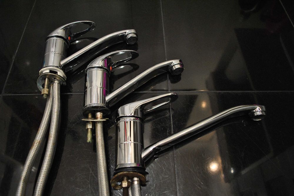 Kran do zlewu umywalki