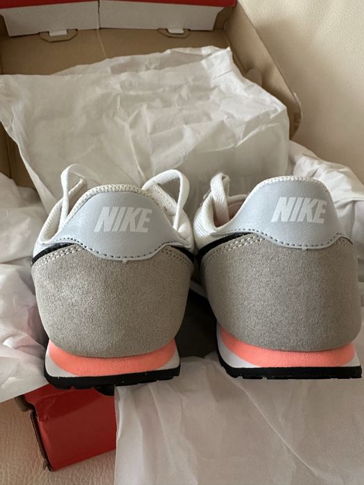 Кросівки Nike, 38,5 оригінал