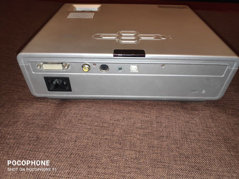 Видео-проектор LG DS-125