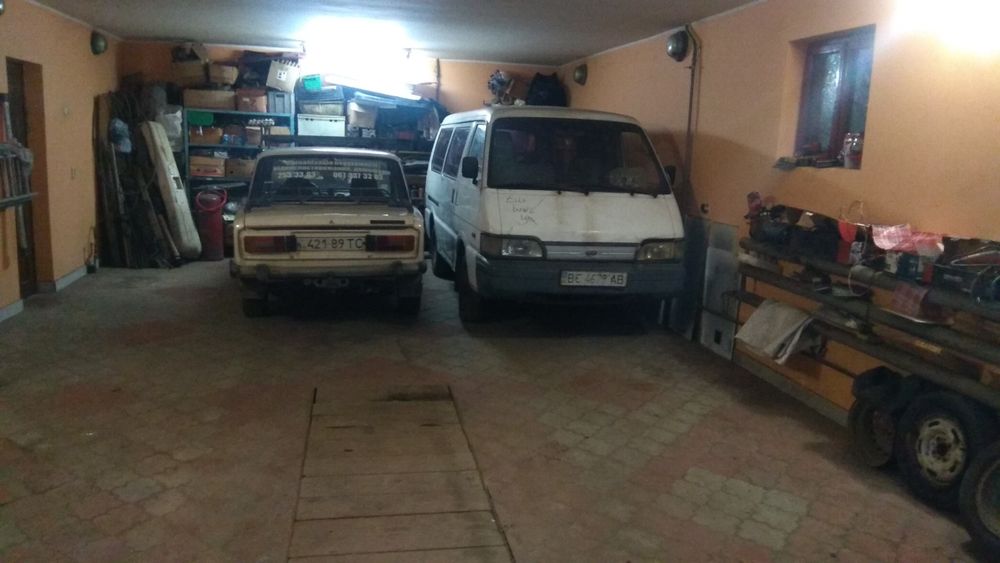 Лобове скло Кіа Бкста
