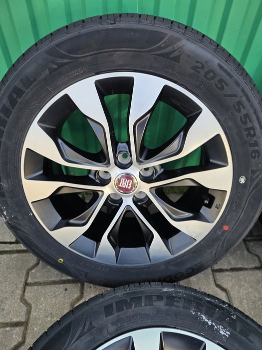 Fiat tipo  kola alufelgi felgi opony lato NOWE  25r