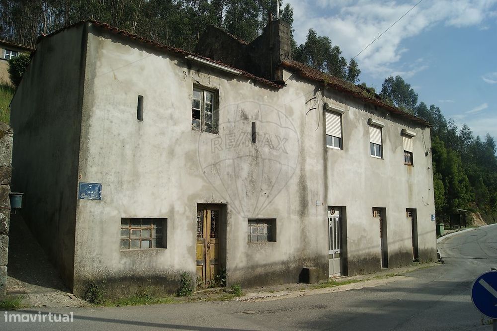 Moradia T7 para venda