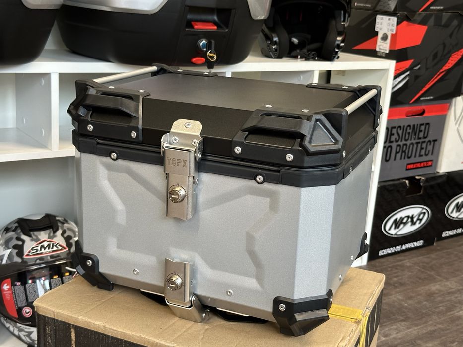 Kufer aluminiowy 45l topx + plyta + wykladzina