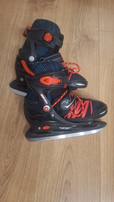 Łyżwy  regulowane roz.34-37