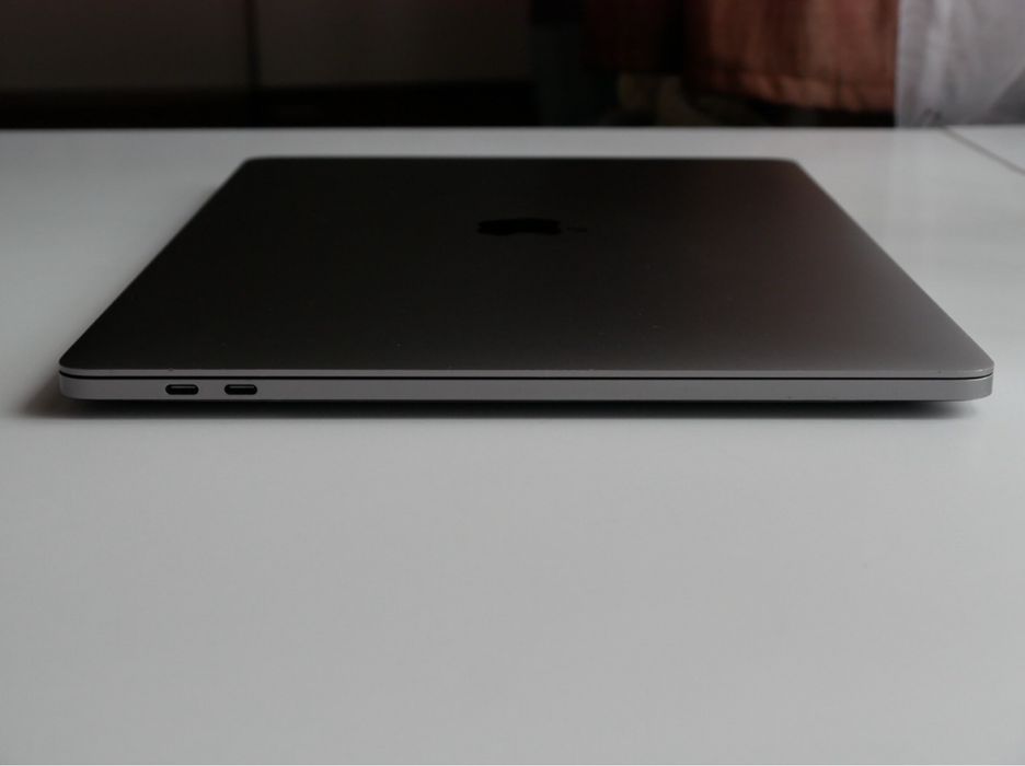 MacBook Pro 15 2019 | i7/16/512GB | Radeon Pro 560X
