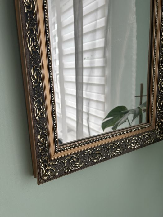 Lustro wiszące 37cm x 70cm