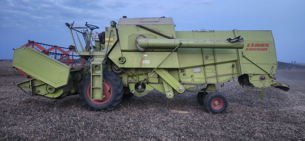 Продам комбайн Claas consul