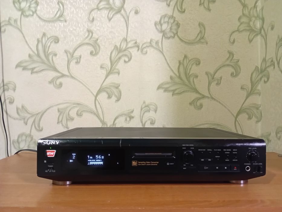 Міні дека Sony MDS-JE500