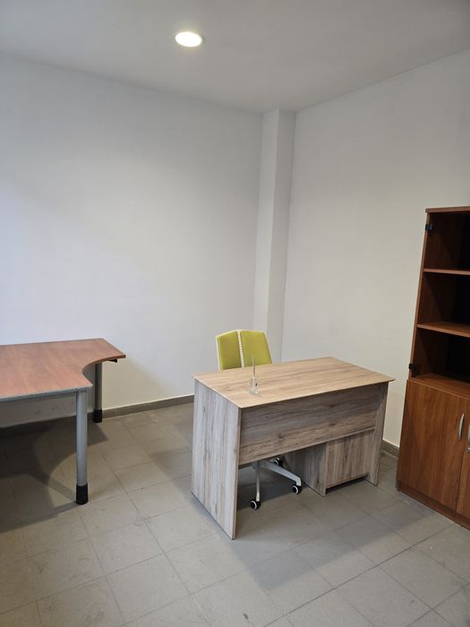 Biuro Parking 20m2 Mielec Wojska Polskiego