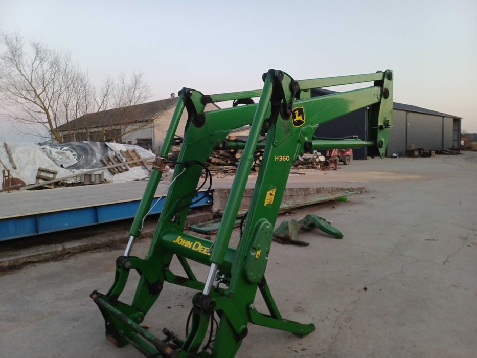 Ładowacz John Deere H 360