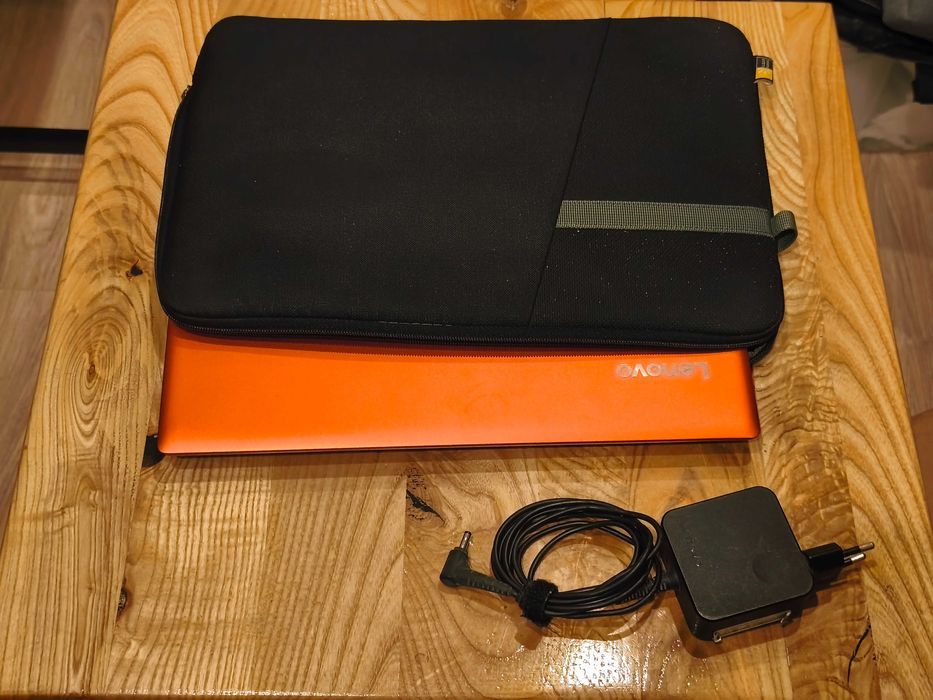 Laptop Lenovo Ideapad 320s-14 i3-7100U/8GB/240SSD/Win10 Czerwony 14,1"