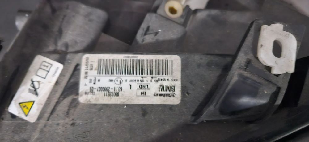 Farol esq bmw x1 xenon E84 2009