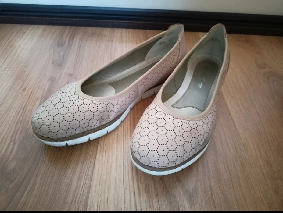 Baleriny skórzane beżowe Rieker