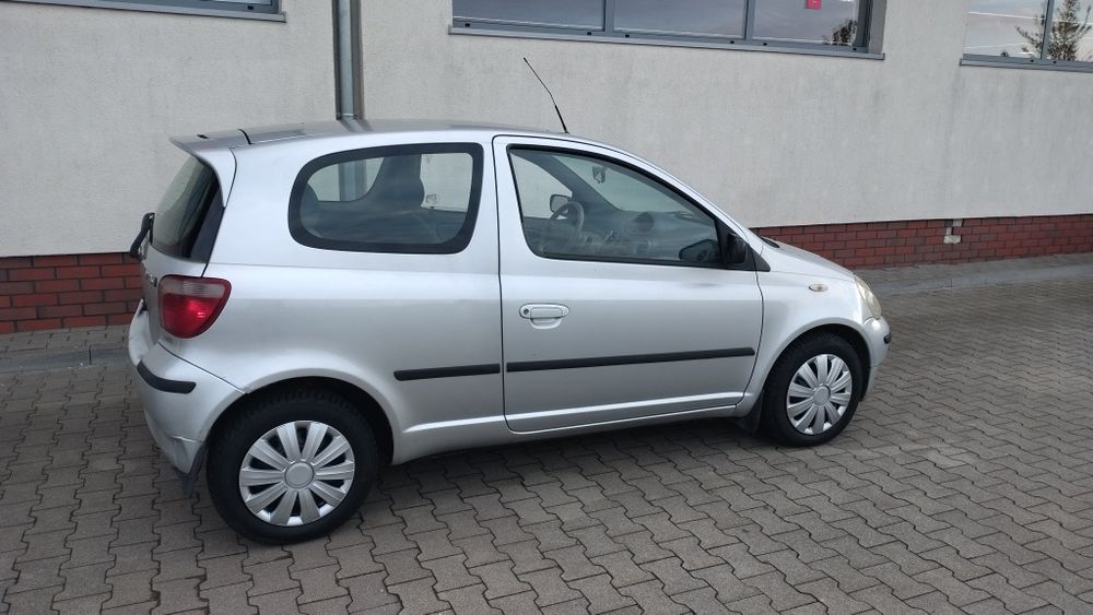 Toyota Yaris//klima sprawna//elektryka