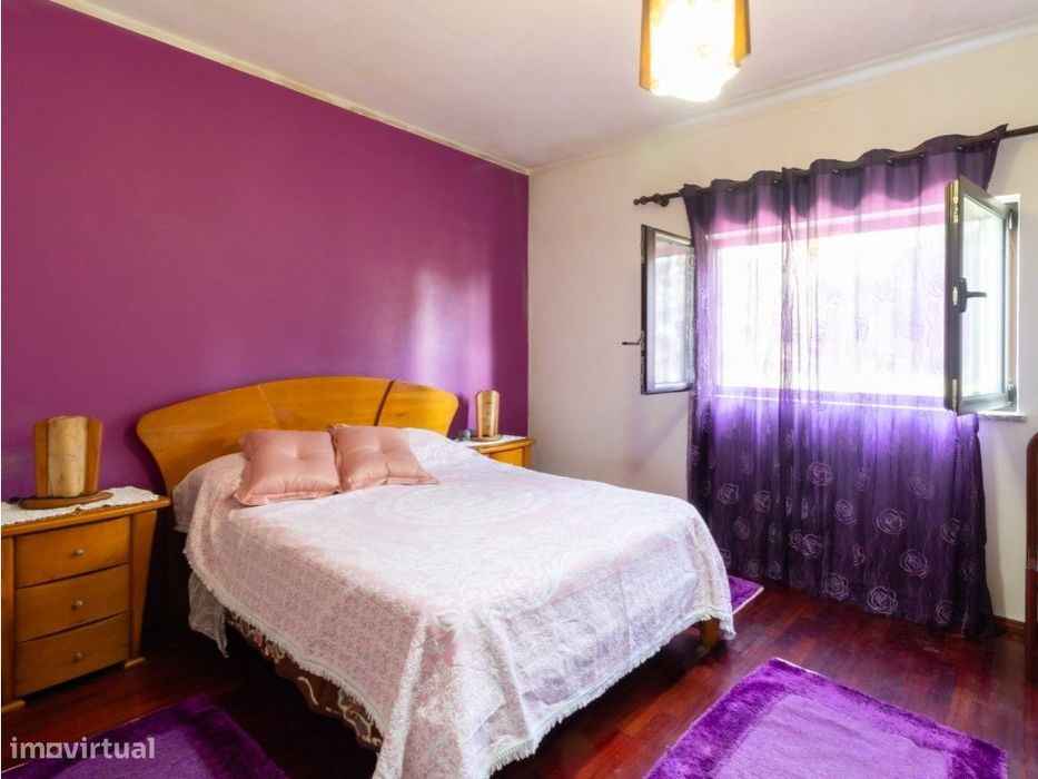 Moradia Isolada M4 com piscina na Bunhosa