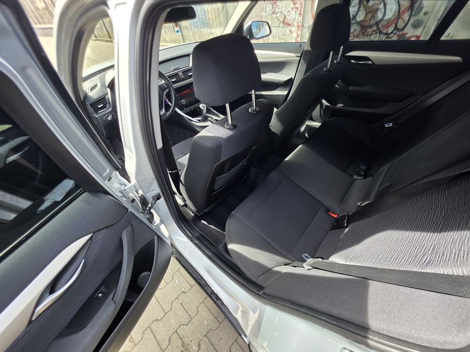 Bmw x1  2.0d klimatronik grzane fotele nowy rorzad  serwis hamulce